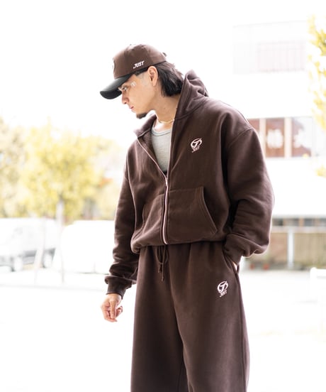 JUST volume sweat hoodie BROWN