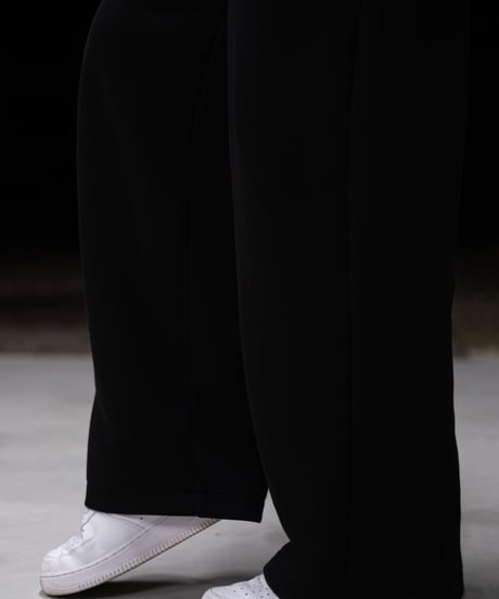 JUST WIDE SWEAT PANTS BLACK