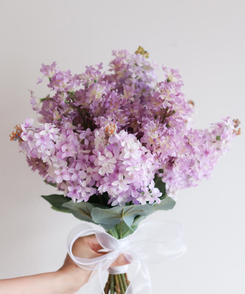 むらさきのライラックを使った『初恋ブーケ』-アーティフィシャル