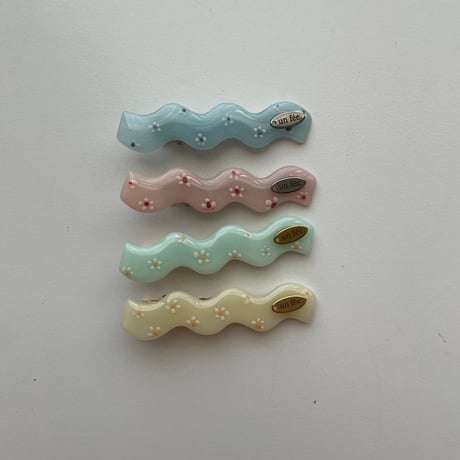 - 6cm - uneune flower pin