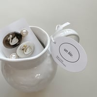 swan pin