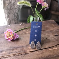 【tibit】ドロップピアス　シサム工房