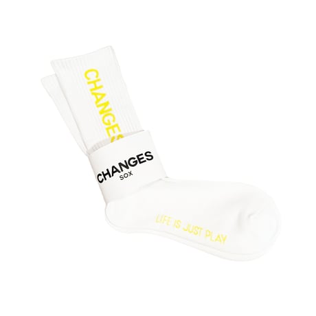 CHANGES YELLOW-WHITE HI