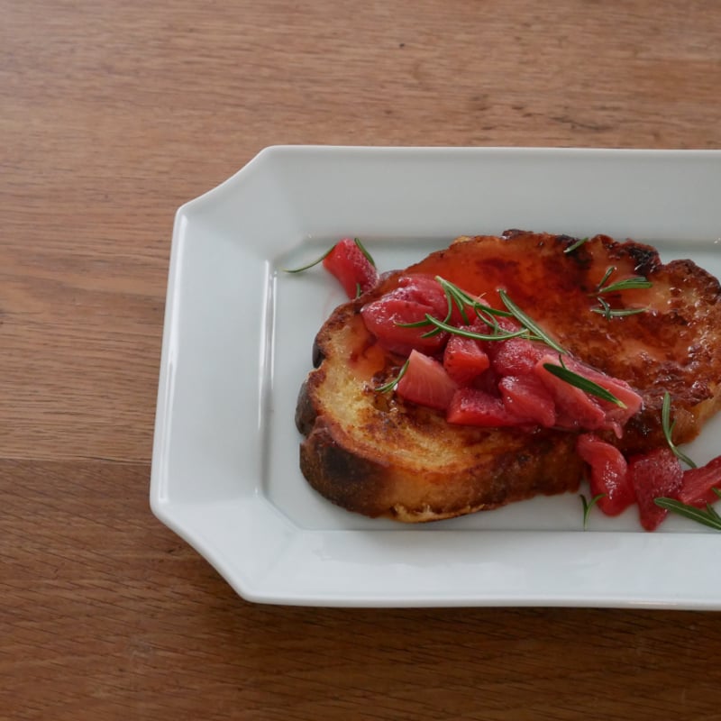 古美術品◼️蔵から超美しい真っ白な珍しいお皿が出て来ました！白磁の角皿、謎の骨董 古美術品◼️蔵から超美しい真っ白な珍しいお皿が出て