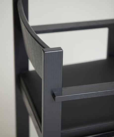 Hi chair