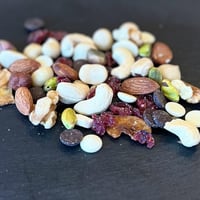 ミックスナッツ（チョコレート＆フルーツ入り）（無塩）