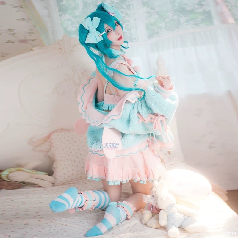 次元電台 初音ミク サンリオ コスプレ衣装 | CosLoli