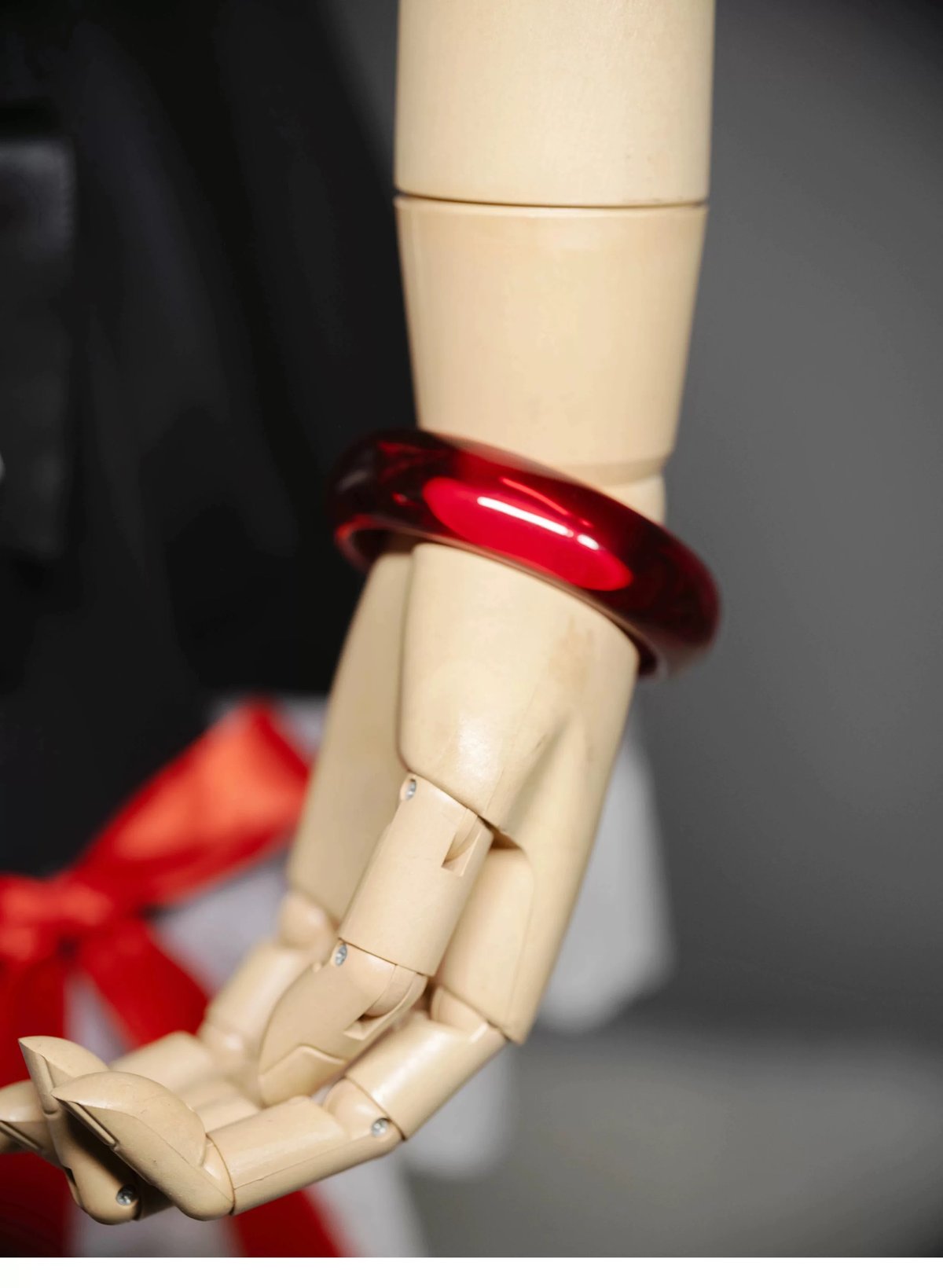 ギルティクラウン 楪いのり 黒ドレス コスプレ衣装 | CosLoli ギルティクラウン 楪いのり 黒ドレス コスプレ衣装 | CosLoli