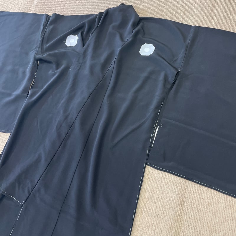 お仕立て付き 新品 伝統的工芸品 加賀友禅 黒留袖 横山秀一作 お仕立て付き 新品 伝統的工芸品 加賀友禅 黒留袖 横山秀一作