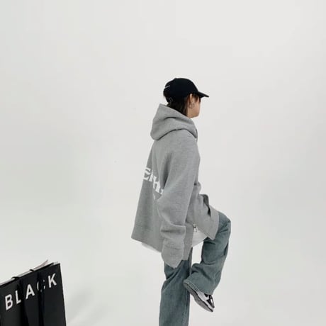 バックプリントジップスウェット