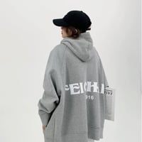 バックプリントジップスウェット