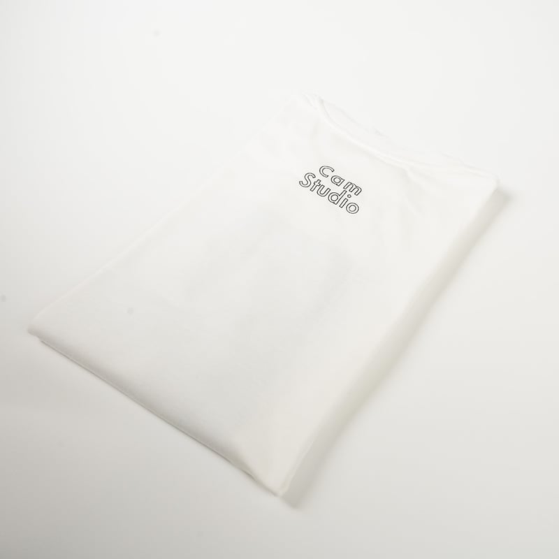 実熊瑠琉さん×Cam StudioコラボレーションTEE | CAM STUDIO