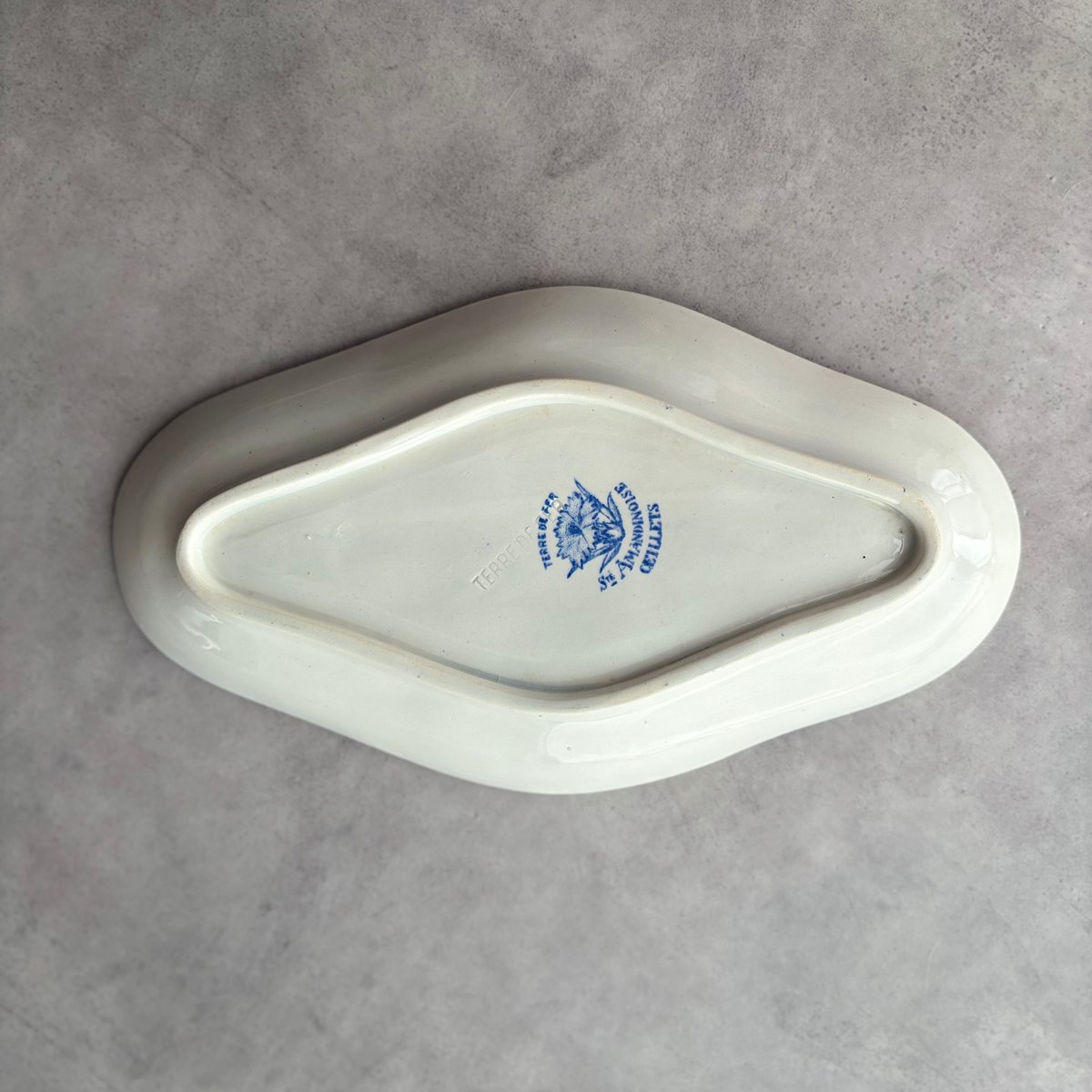 Saint Amand ラヴィエ OEILLETS | UZI ANTIQUE