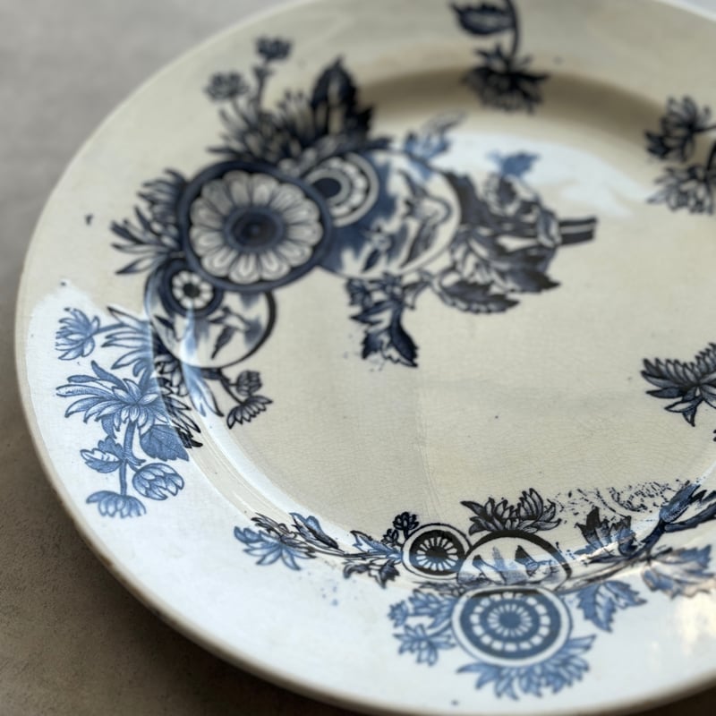 Richard ceramic 平皿 Marsala | UZI ANTIQUE