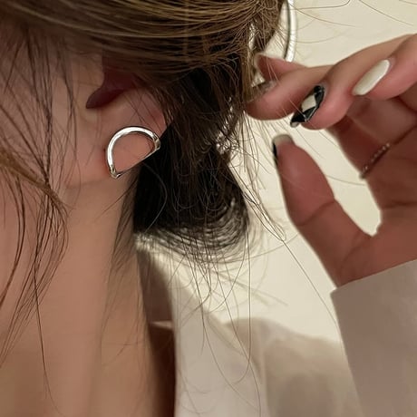 curve circle piercing　MA1277