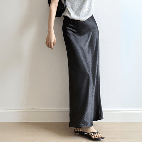 shiny silky skirt　MA1570