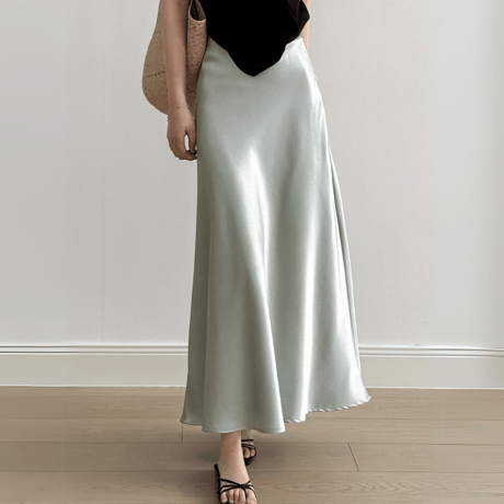 shiny silky skirt　MA1570
