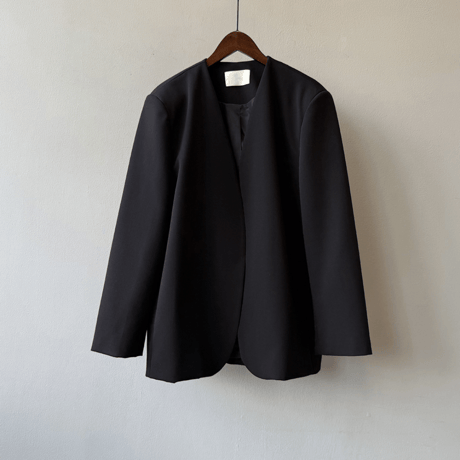 sleek minimal jacket　MA1600