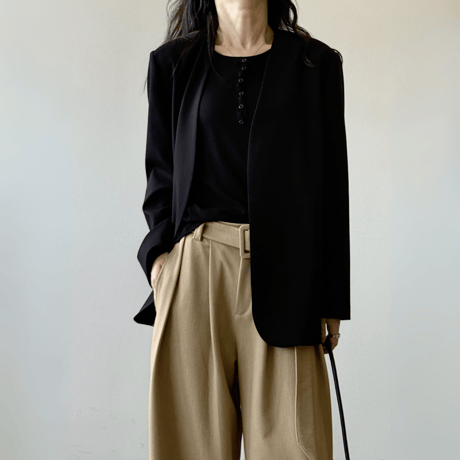 sleek minimal jacket　MA1600