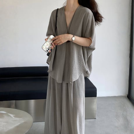 sheer linenlike v neck wide pants setup　MA1979