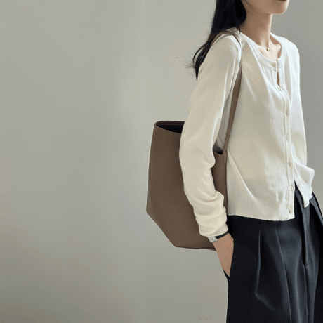 airy touch light cardigan　MA1625