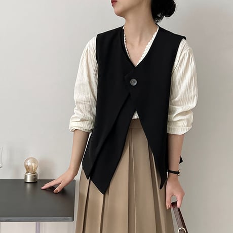 one button V-neck gilet　MA1158