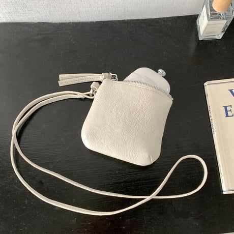 grain leather touch neck mini pouch　MA1899