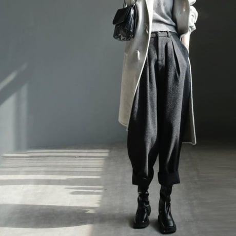 tucked wide cropped trousers　MA1718