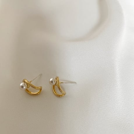 pearl gold piercing　MA1284