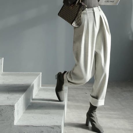 tucked wide cropped trousers　MA1718