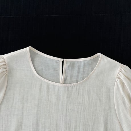 sheer layered drawstring puff sleeve blouse　MA1976