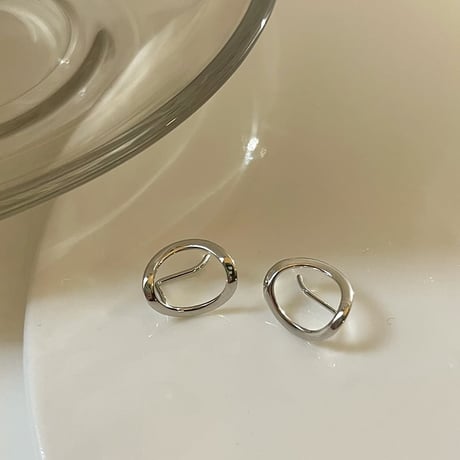 curve circle piercing　MA1277