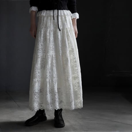 embroidered lace midi flare skirt　MA1831
