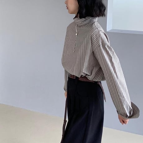 high neck design striped blouse　MA1179