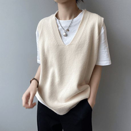 loose fit v-neck knit vest　MA1632