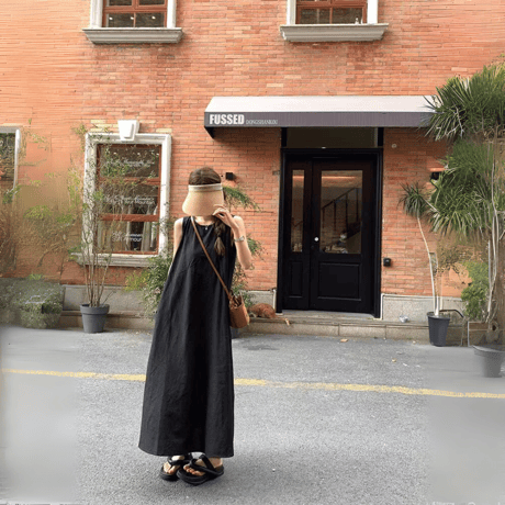 open‑back flare maxi dress　MA1583