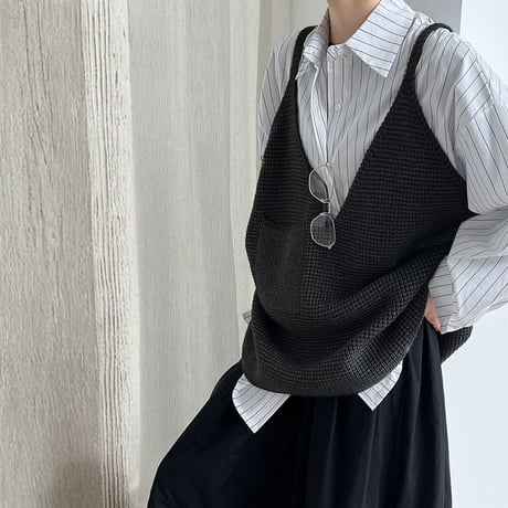 deep v-knit layering vest　MA1704