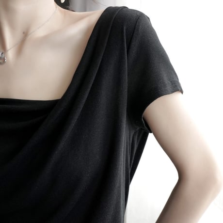 asymmetrical draped short sleeve top　MA1945