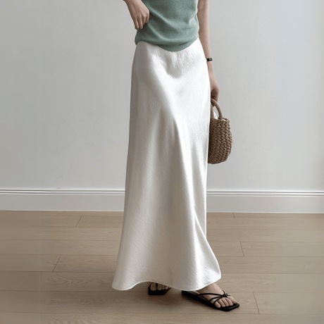 shiny silky skirt　MA1570