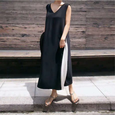 sleeveless pleats docking one piece　MA1957