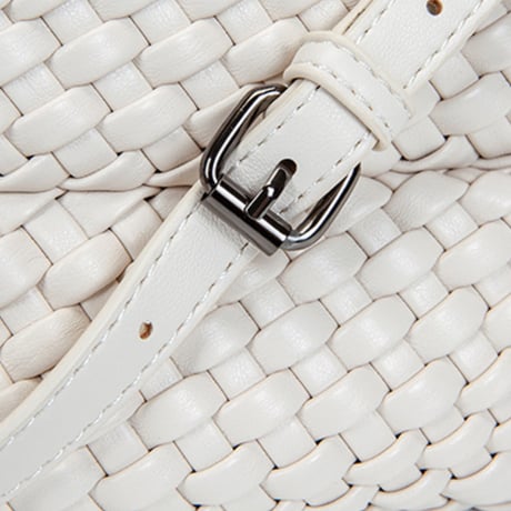 woven pattern leather tote bag with pouch　MA1892