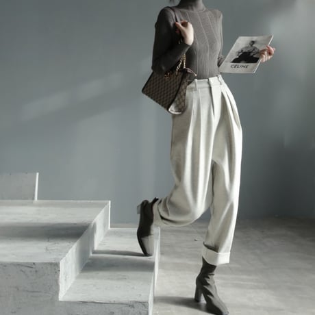 tucked wide cropped trousers　MA1718