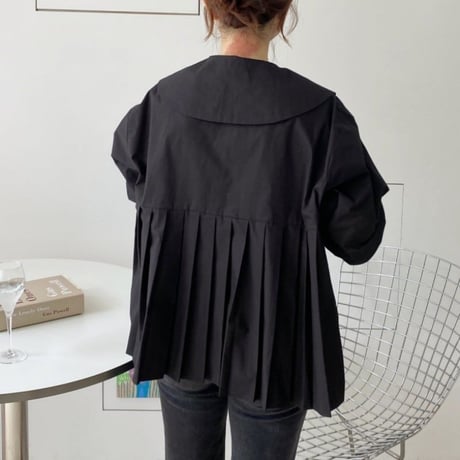 large collar back pleated shirt　MA1166