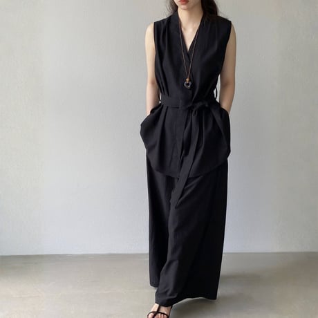 belted sleeveless gilet wide pants setup　MA1981