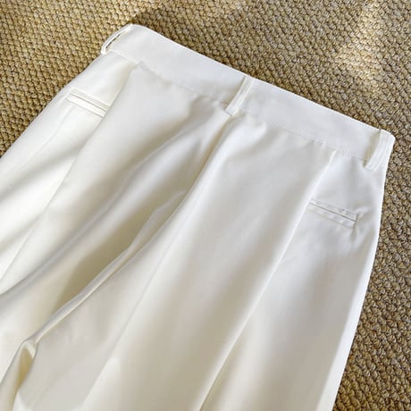 flow tuck wide pants　MA1764