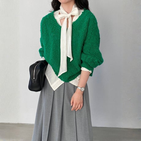 textured v-neck knit pullover　MA1768