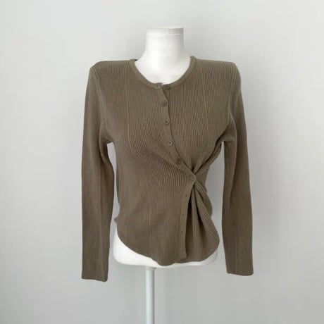 twist button rib knit top　MA1842