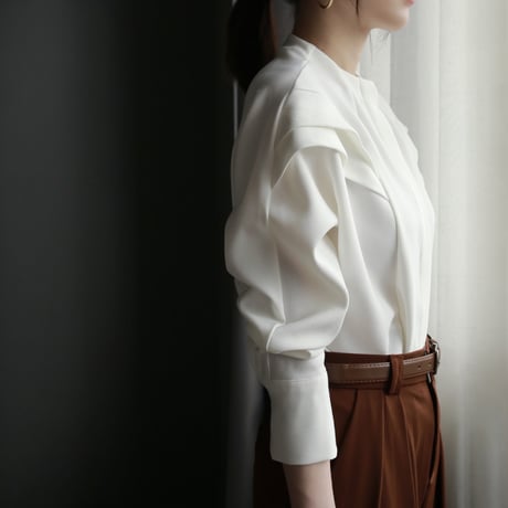 no collar frill shoulder blouse　MA1859