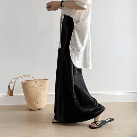 shiny silky skirt　MA1570