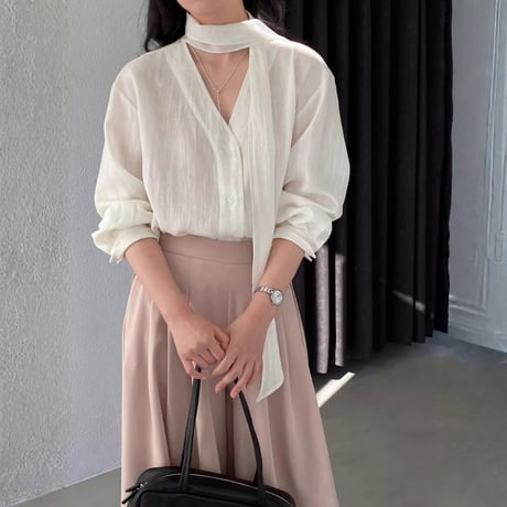 ribbon drape v-neck blouse　MA1771